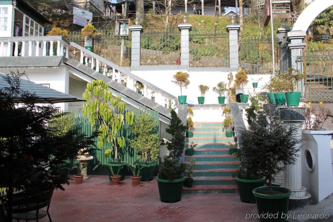 R.J.Resorts Darjeeling  Exteriör bild