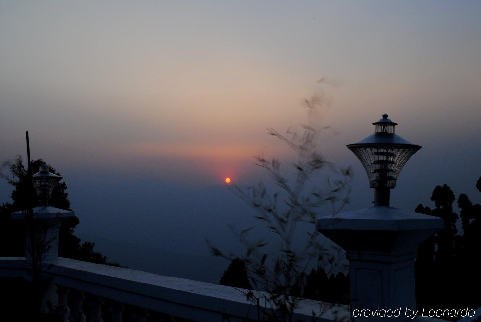 R.J.Resorts Darjeeling  Exteriör bild